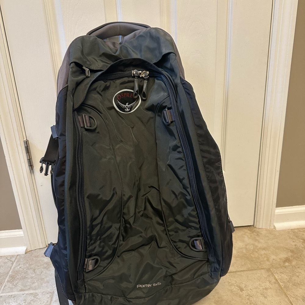 Osprey Porter 65 Dark Gray Backpack